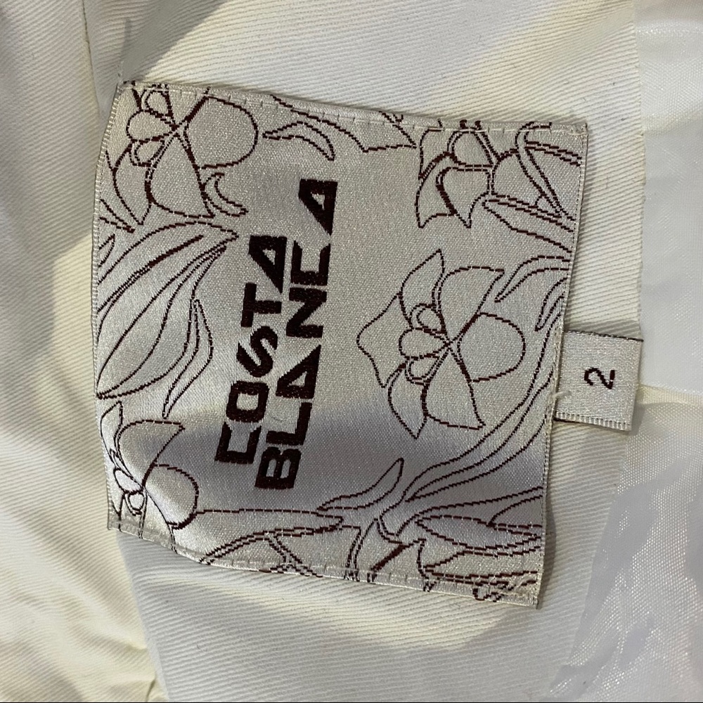 White jacket - Picture 2 of 3